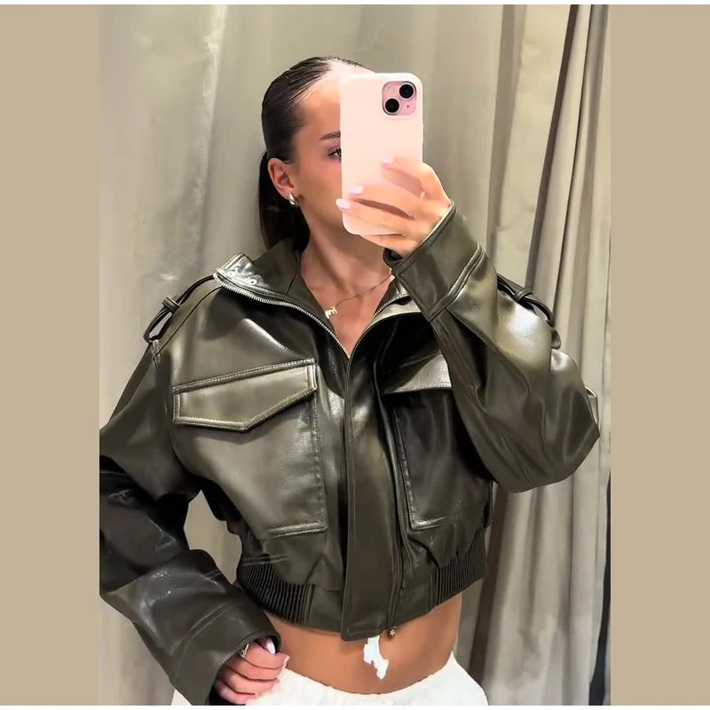 Vintage Luxe Lederjacke – Kurzer Mantel mit Revers und Reißverschluss
